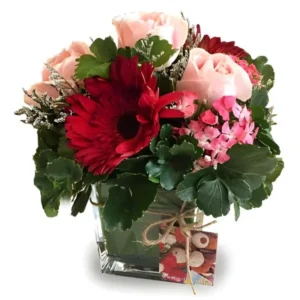 Alluring Rosy Roses & Gerberas Flowers Posy