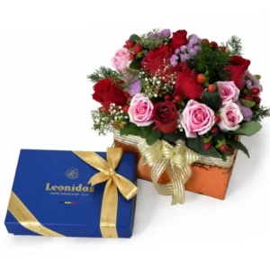 Leonidas Belgian Chocolates 32pcs with Red and Pink Roses Gift Set Malaysia
