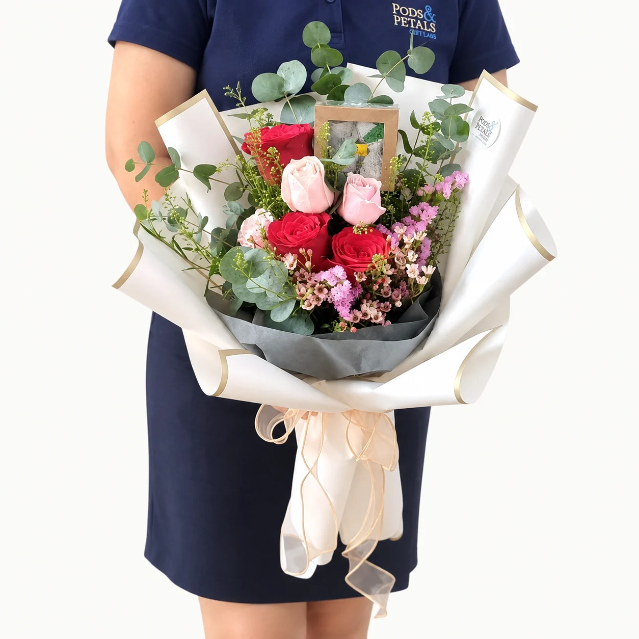 Rosa Decadence rose and chocolate bouquet with red roses